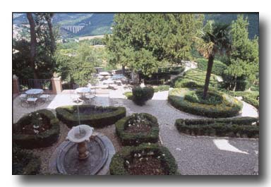 Il giordino della dimora storica Villa Milani